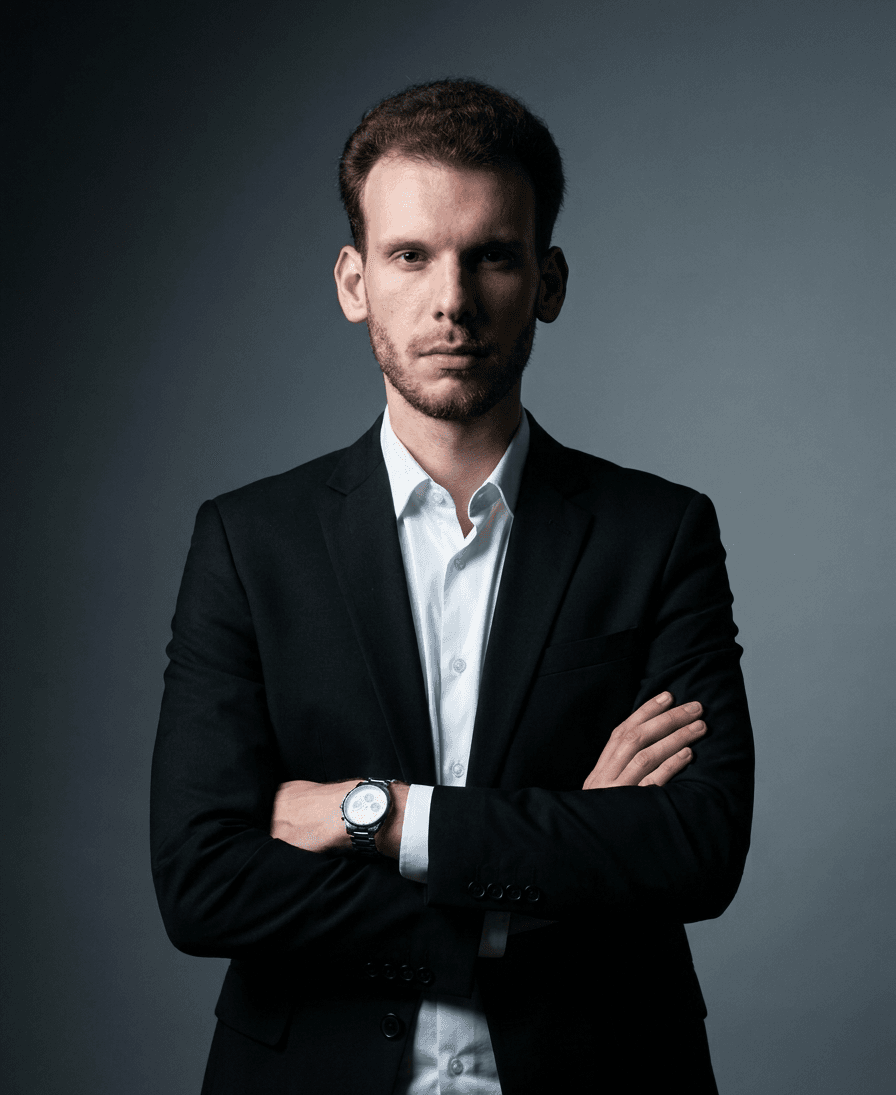 Founder of DesiCV
